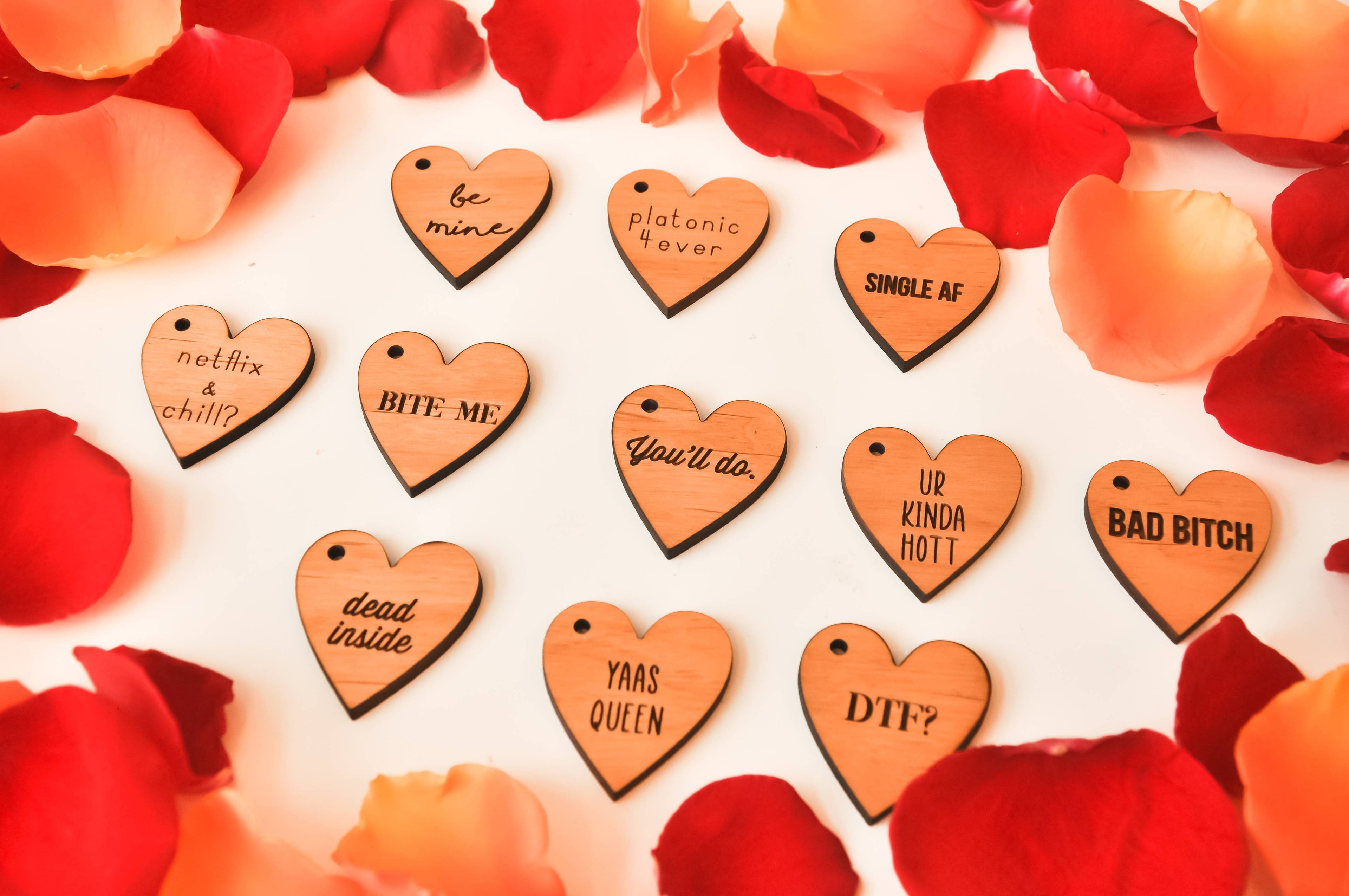 Mini Dried Floral Vases & Wood Tag