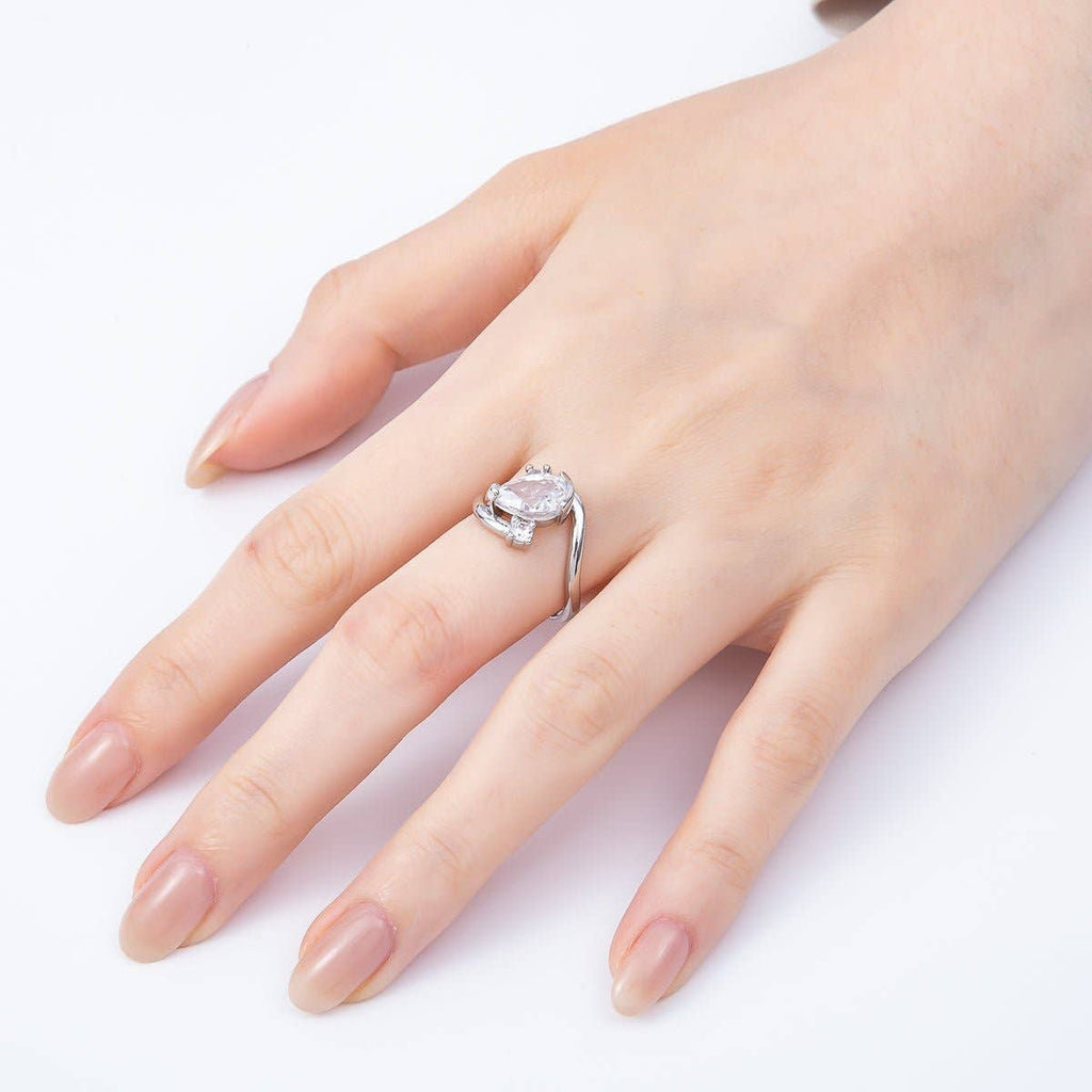 16K Gold Filled Clear Teardrop CZ Curved Solitaire Ring in Silver