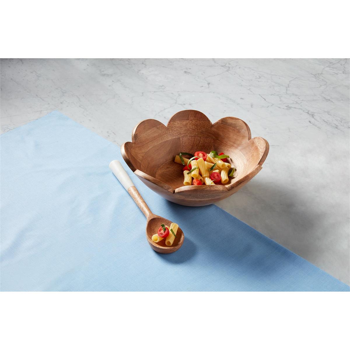 Scallop Bowl & Spoon Set