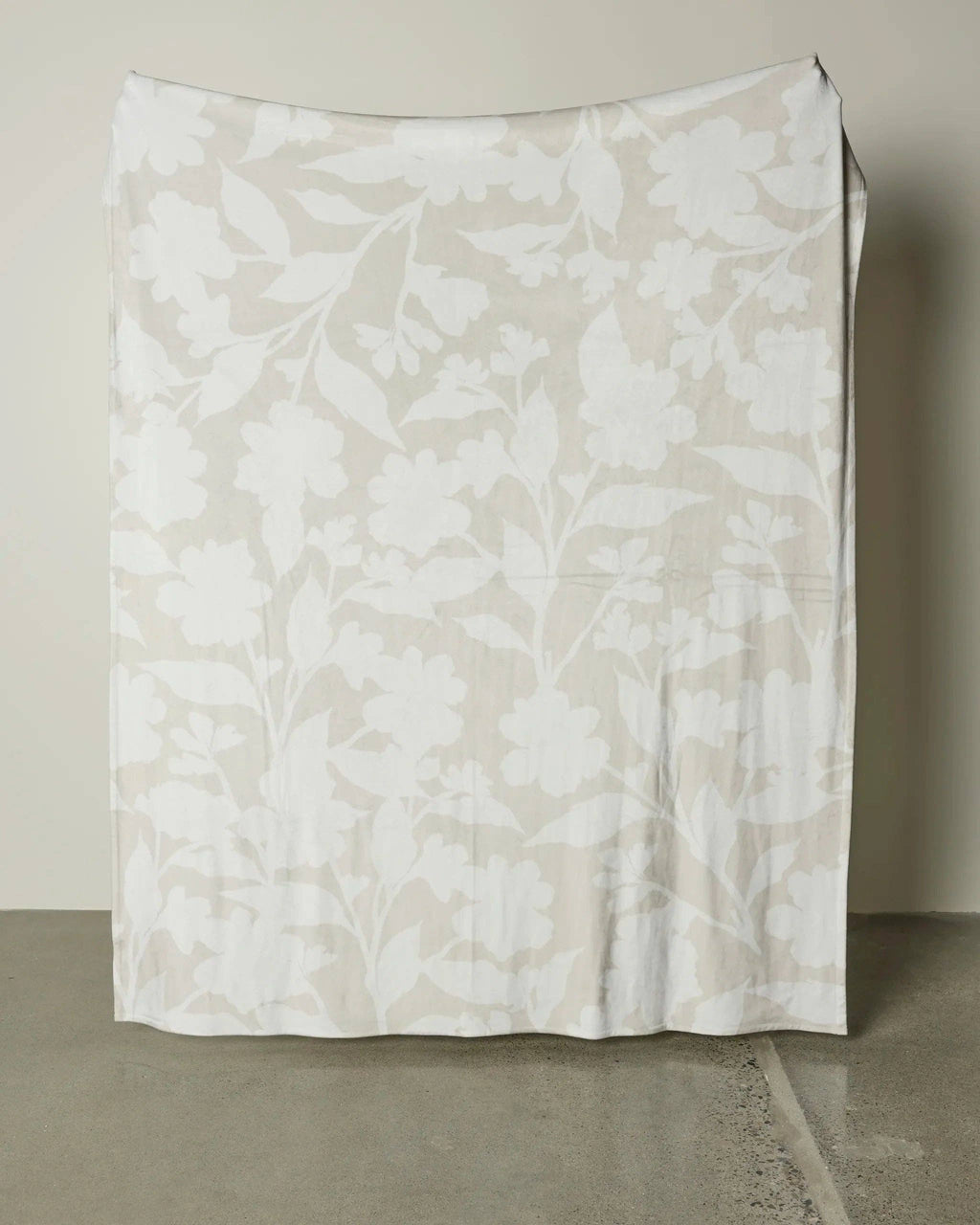 Whispering Petals Butter Blanket - 50" x 60"