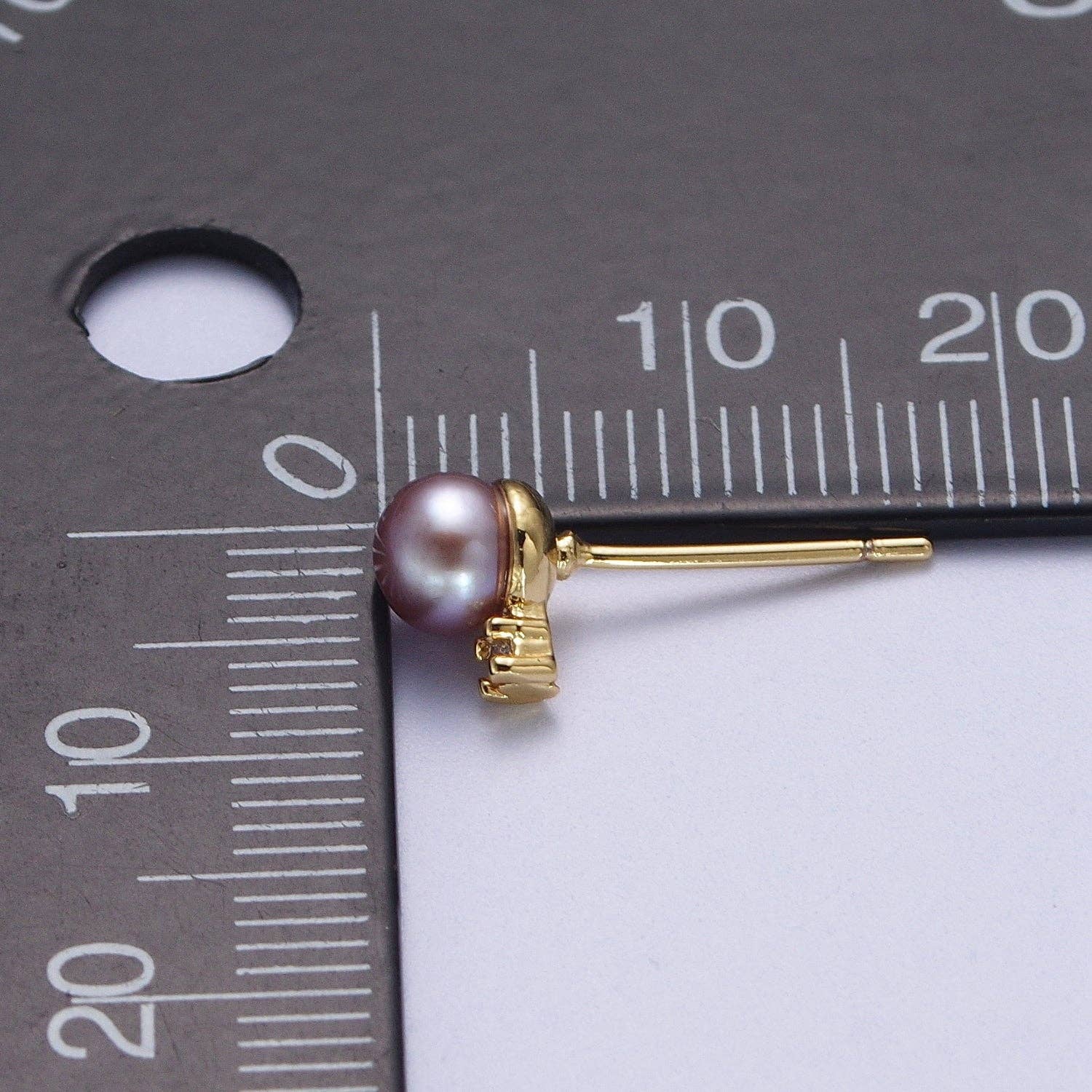 Round Purple Shell Pearl Cubic Zirconia Gold Stud Earrings