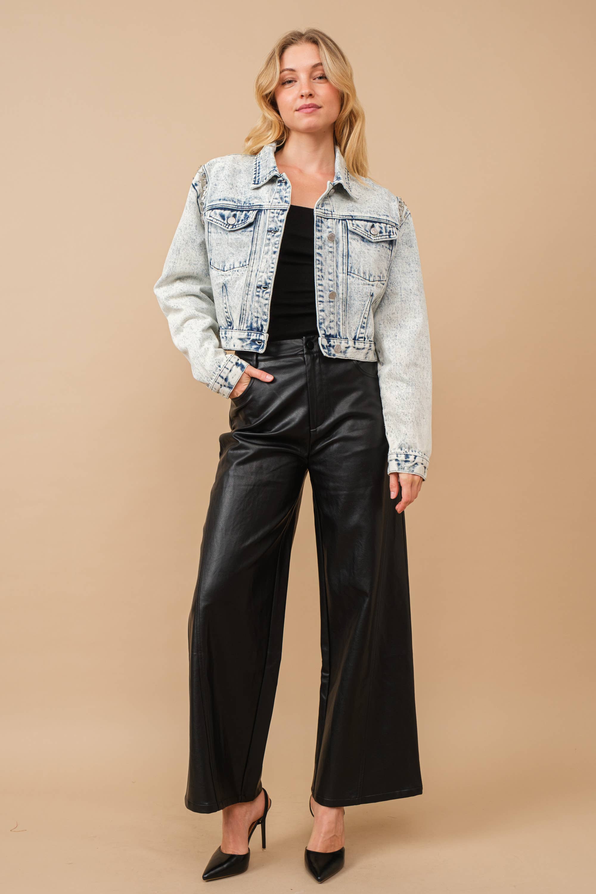 Acid Washed Shoulder Beading Denim Jacket: LIGHT WASH