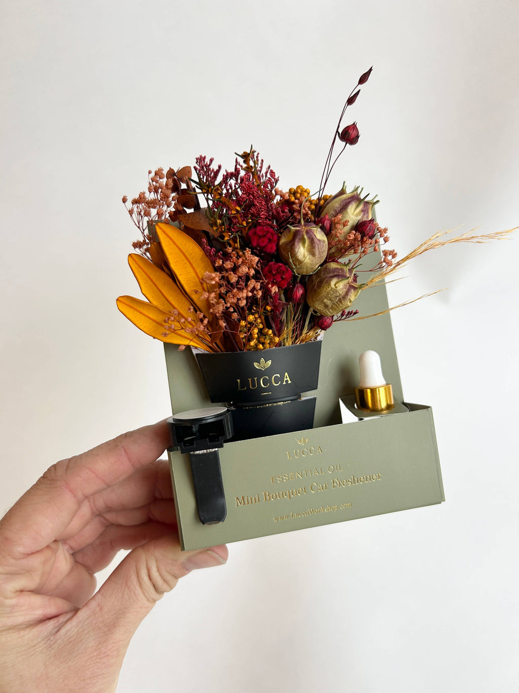 Nontoxic Floral Car Air Freshener: Vanilla & Rose