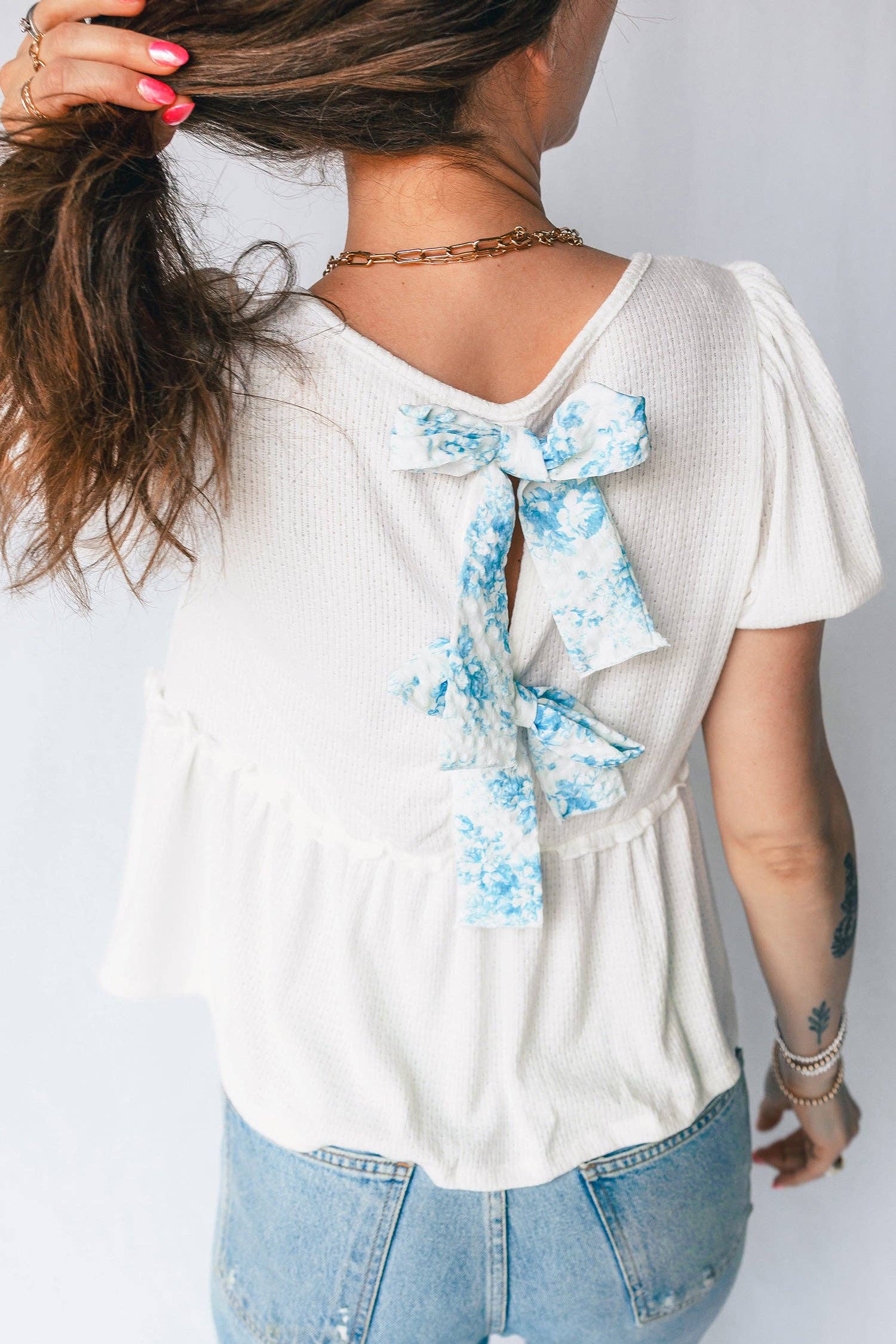 Floral Bow Tie Back Bubble Sleeve Peplum Top: White