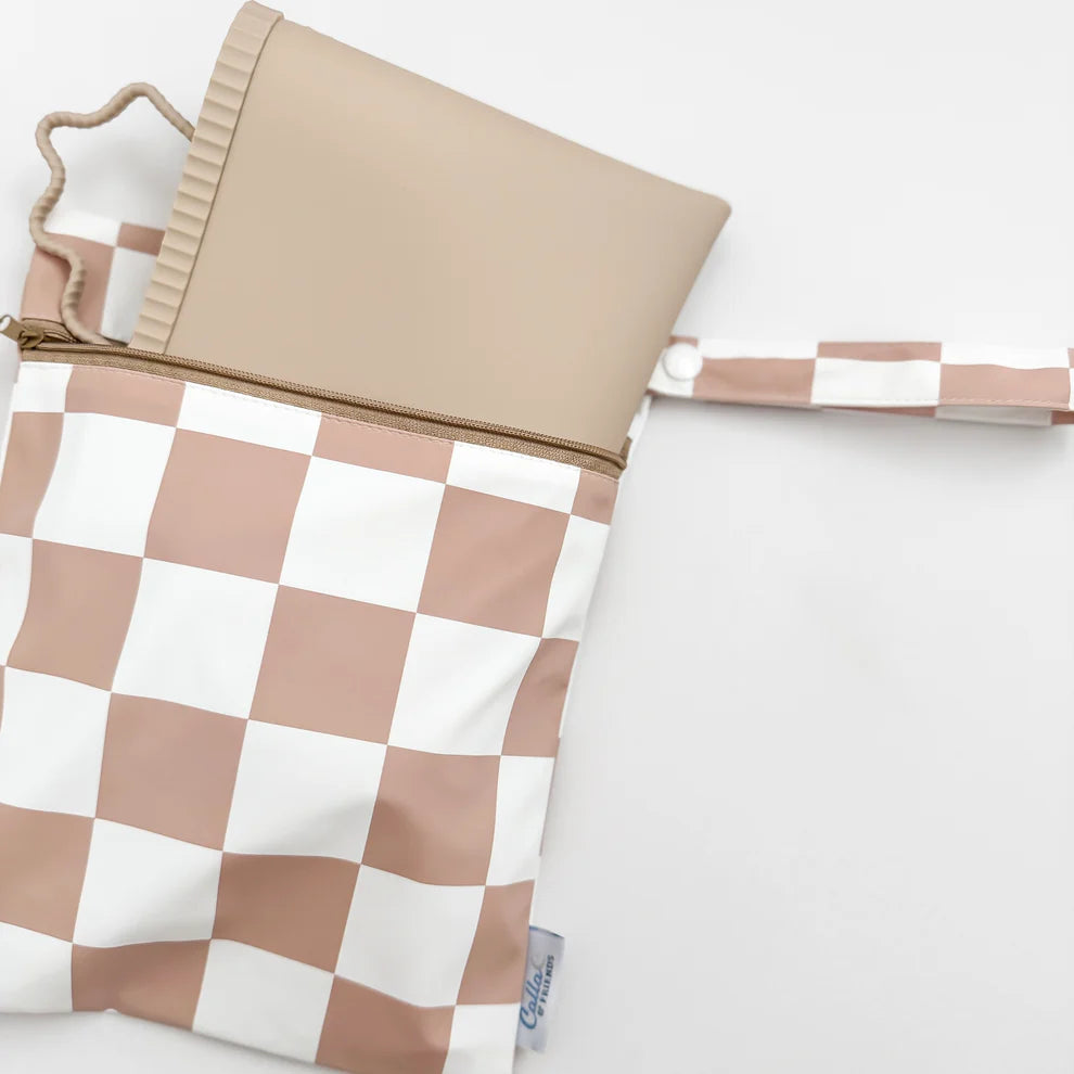 The Tidy Traveler - Solid Placemat Set (Lined-Checkered)