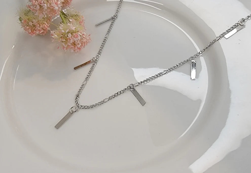 Strand Dangle Necklace