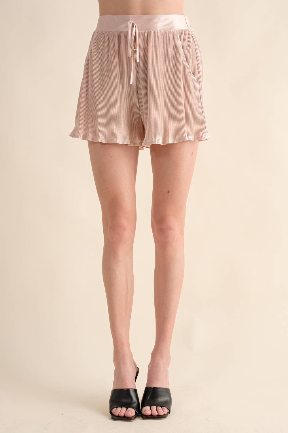 Accordian Blouse Short Lounge Set: KHAKI