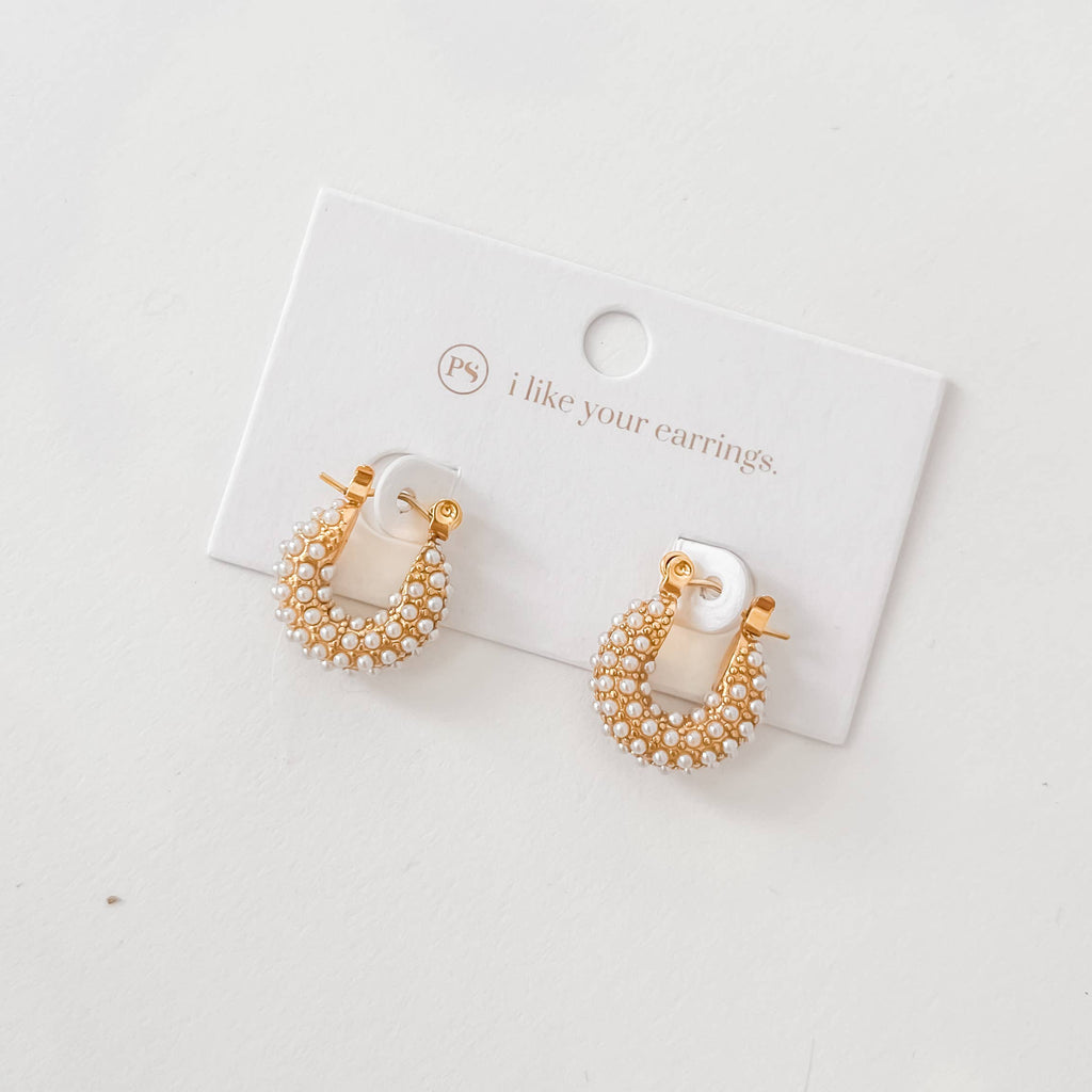 Huggie Pearl Earrings